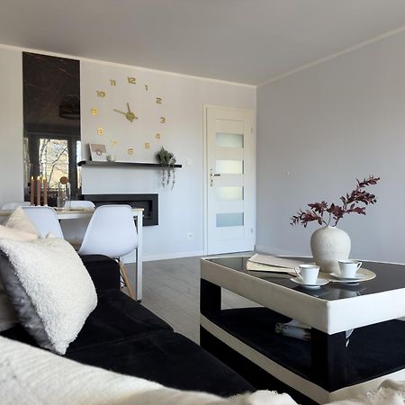 Apartament Nieopodal Centrum Nauki Cogiteon كراكوفيا المظهر الخارجي الصورة