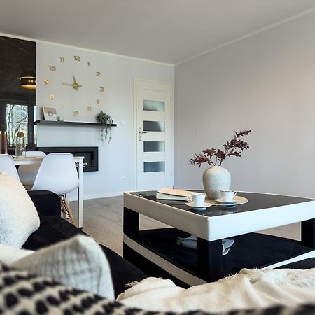 Apartament Nieopodal Centrum Nauki Cogiteon كراكوفيا المظهر الخارجي الصورة
