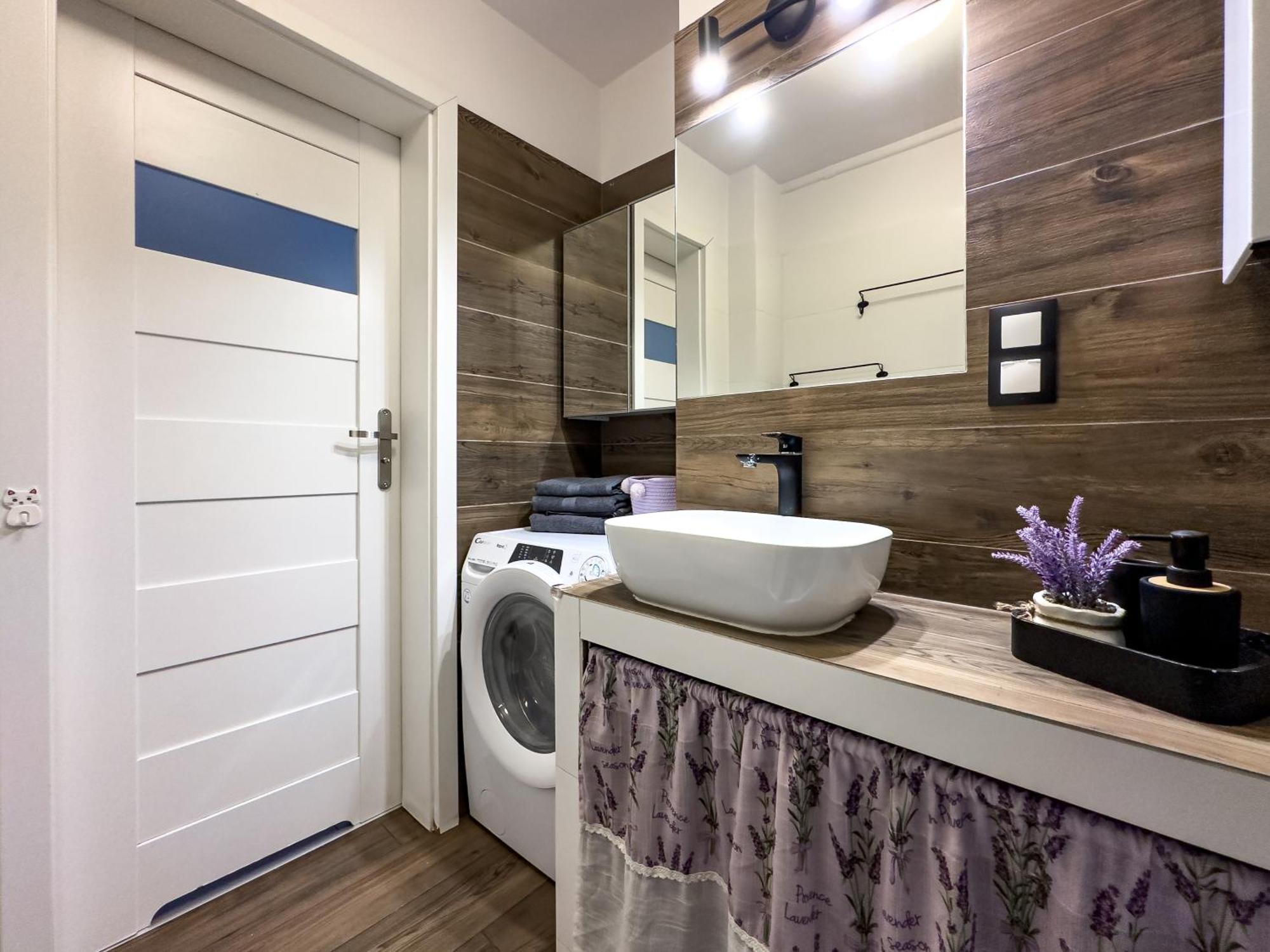 Apartament Nieopodal Centrum Nauki Cogiteon كراكوفيا المظهر الخارجي الصورة